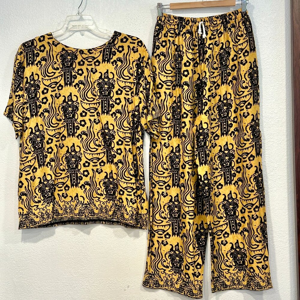 Casual Wear by East Winds 2 Piece Top and Pants Aztec MultiColor Womens Size XL